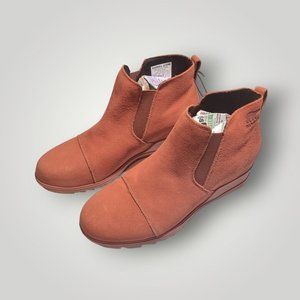 Sorel Ankle Boots Womens Size 10.5 Evie Waterproof Suede Pull On  Booties Orange